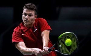 Kecmanović zaustavljen u četvrtfinalu turnira u Santjagu