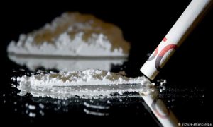 Šmrkali kokain s vodokotlića: Banjalučanin optužen zbog droge