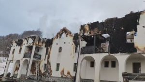 Konak izgorio u požaru: Apel za sve ljude dobre volje da pomognu obnovu Manastira Svete Trojice kod Ljubovije