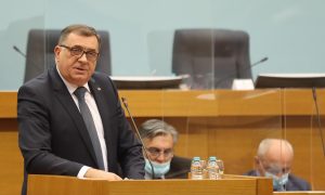 Jasan stav! Dodik traži da uslov za povratak u institucije bude zakon o zaštiti Srpske od klevete