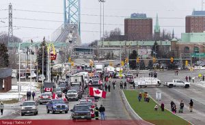 Protest vozača kamiona protiv epidemioloških mjera: Ontario proglasio vanredno stanje