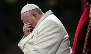 Papa Franjo (86) bolestan: Ima tešku prehladu, otkazao aktivnosti