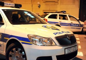 Uhapšen instruktor vožnje koji je u Zagrebu udario djevojčice na pješačkom