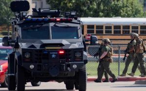 Upucane četiri tinejdžerke i žena: Pucnjava ispred srednje škole, pet osoba ranjeno