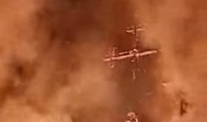 Šteta već ogromna: Veliki požar u manastiru Svete Trojice, vatrogasci u problemu VIDEO