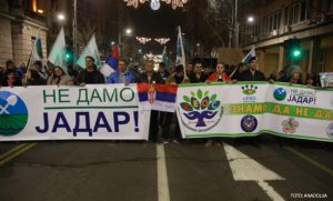 Ekološki aktivisti protestovali: Postavljeni šatori ispred Vučićevog kabineta