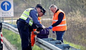 Teška saobraćajna nesreća na auto-putu: Jedna osoba poginula