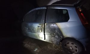 Detalji požara: Banjalučanin osumnjičen da je bivšoj partnerki zapalio fiat
