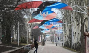 Poginulo 20, a ranjeno 35 ljudi: Dan žalosti u Donjecku
