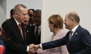 Sastanak u Ankari: Erdogan i Šolc o primirju u Ukrajini