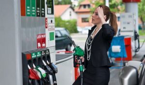 U Hrvatskoj najavljen pad cijena goriva: Građani BiH nisu te sreće, cijena može ići samo gore