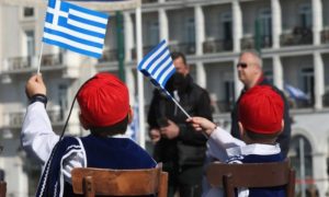 Nakon dvogodišnje pauze: Grci izašli na ulice da proslave Dan nezavisnosti