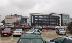 Autom u blato: Kako naći parking mjesto u Banjaluci