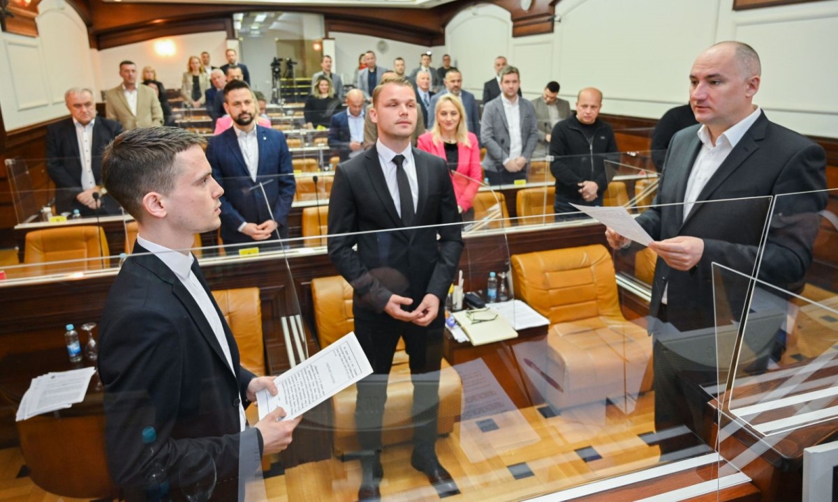 Kondić i zvanično umjesto Begića: Novi odbornik položio zakletvu