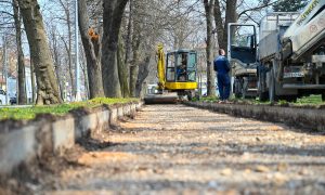 Na radost sportista i rekreativaca: Sanira se trim staza u Parku Mladen Stojanović