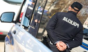 Krao prerušen u policajca: Muškarac prigrabio više od 330.000 KM