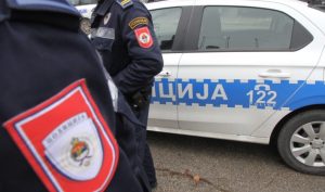 Nesreća na putu Zvornik-Vlasenica: četiri osobe povrijeđene u sudaru dva automobila