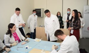 Klinička praksa ponovo aktivna: Banjalučki studenti prisustvovali hirurškoj radionici