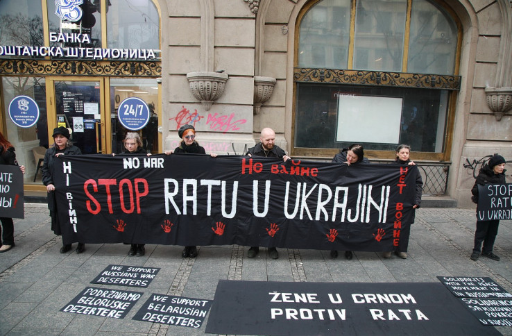 Protesti u Beogradu: Pokret “Žene u crnom” stoje na strani Ukrajine