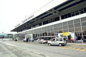 Policija identifikovala muškarca (45): Lažno prijavio bombu na aerodromu u Beogradu