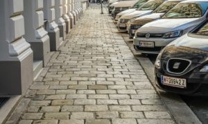 Brojni protesti građana: U Beču više nema besplatnog parkiranja