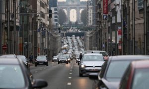 Podsticaj za vozače: U ovoj evropskoj zemlji plaćaju 900 evra da ne vozite automobil u gradu