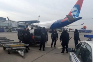 Avion vraćen 20 minuta nakon polijetanja: Ponovo lažna dojava o bombi na letu Beograd-Moskva