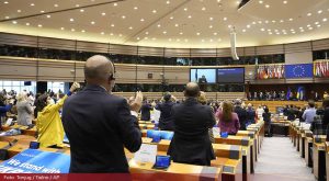 Zelenski se obratio Evropskom parlamentu: Mi se borimo takođe da budemo ravnopravni u EU