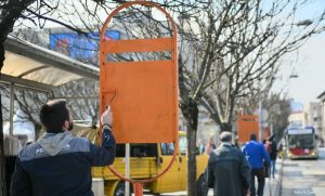 Iz Grada najavljuju najveću akciju uređenja: Za početak prefarbali table na autobuskim stajalištima