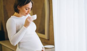 Poželjna je umjerenost: Ovoliko šoljica kafe dnevno smije popiti trudnica