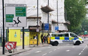 Vatrogasci i policija na licu mjesta: Eksplozije kod suda u Londonu VIDEO