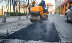 Radovi se izvode u tri ulice: Nastavlja se sanacija saobraćajnica na širem području grada