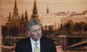 Peskov tvrdi: Kremlj nema informacije o padu raketa