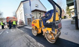 U toku sanacija: Održavanje više saobraćajnica na širem gradskom području FOTO