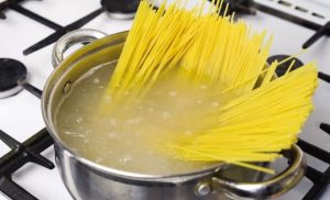 Panika u Italiji: Nema tjestenine na policama