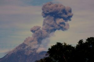 Vulkan Tal ponovo eruptirao VIDEO