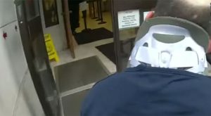 Šokantan, ali i urnebesan video: Zatvorenik iz invalidskih kolica pobjegao policajcu