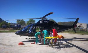 Helikopterski servis u akciji: Uspješno izvršena dva vazdušna medicinska transporta