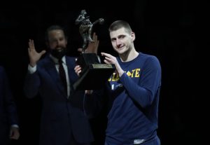 Objavljeni kandidati za NBA nagrade: Jokić među tri najbolja igrača lige