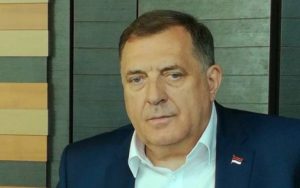 Dodik oštro po Šaroviću: Još jednom kukavički stao na stranu onih koji žele nestanak Srpske