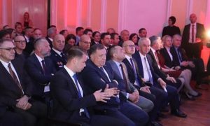 Obilježeno 77 godina od oslobođenja Banjaluke: Stanivuković se zahvalio Dodiku i Vulinu