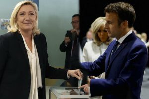 Velika izlaznost: Makron i Le Penova glasali u drugom krugu
