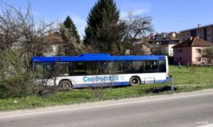 Autobus koji se sudario s autom prevozio djecu: Osmoro se javilo u bolnicu zbog povreda