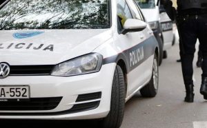 Tuča u centru Mostara: Sijevali noževi, policija uhapsila šest osoba