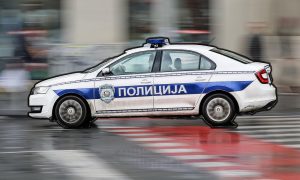 Automobilom završio u kanalu: Mladić (20) ispao iz vozila i poginuo