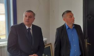 Višković došao u Ljubinje: Sutra stižu stručnjaci koji će sagledati stanje nakon potresa FOTO