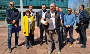 Marić doveo sindikalce pred Vladu Srpske: Rok do 29. aprila ili ćemo u parlament