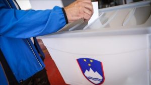Drugi krug predsjedničkih izbora: Slovenci biraju između Logara i Musarove