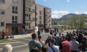 Ključevi za 40 stanova: Višković i Đurđević obradovali raseljene u Višegradu