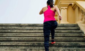 Naučna studija pokazala: Svakodnevno penjanje uz 50 stepenica čuva srca